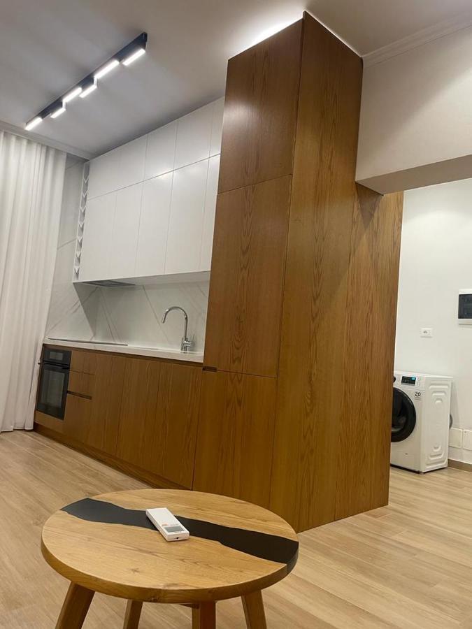 City Center Apartment Kafe Flora ติรานา ภายนอก รูปภาพ