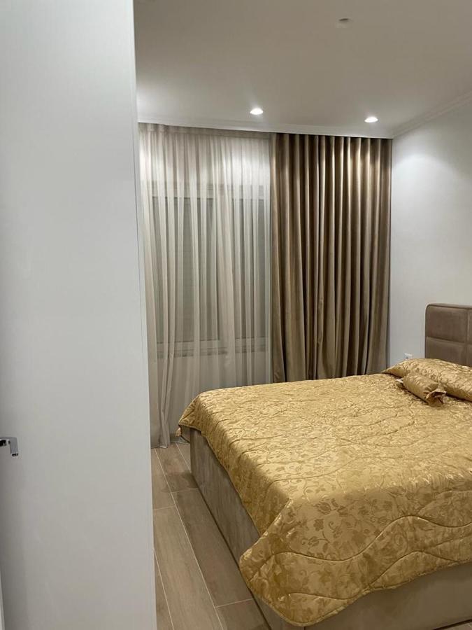 City Center Apartment Kafe Flora ติรานา ภายนอก รูปภาพ